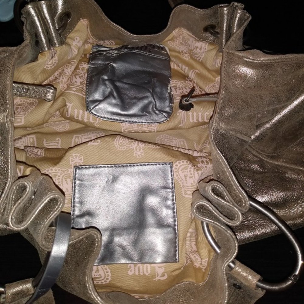 JUICY COUTURE GOLD LEATHER FLUFF HOBO HANDBAG PURSE**MAGNETIC CLOSURES**RARE! - Picture 8 of 12